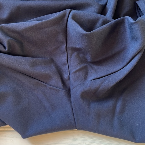 Old Navy Extra High-Waisted Stevie Straight Pull-on Pants - Picture 9 of 13